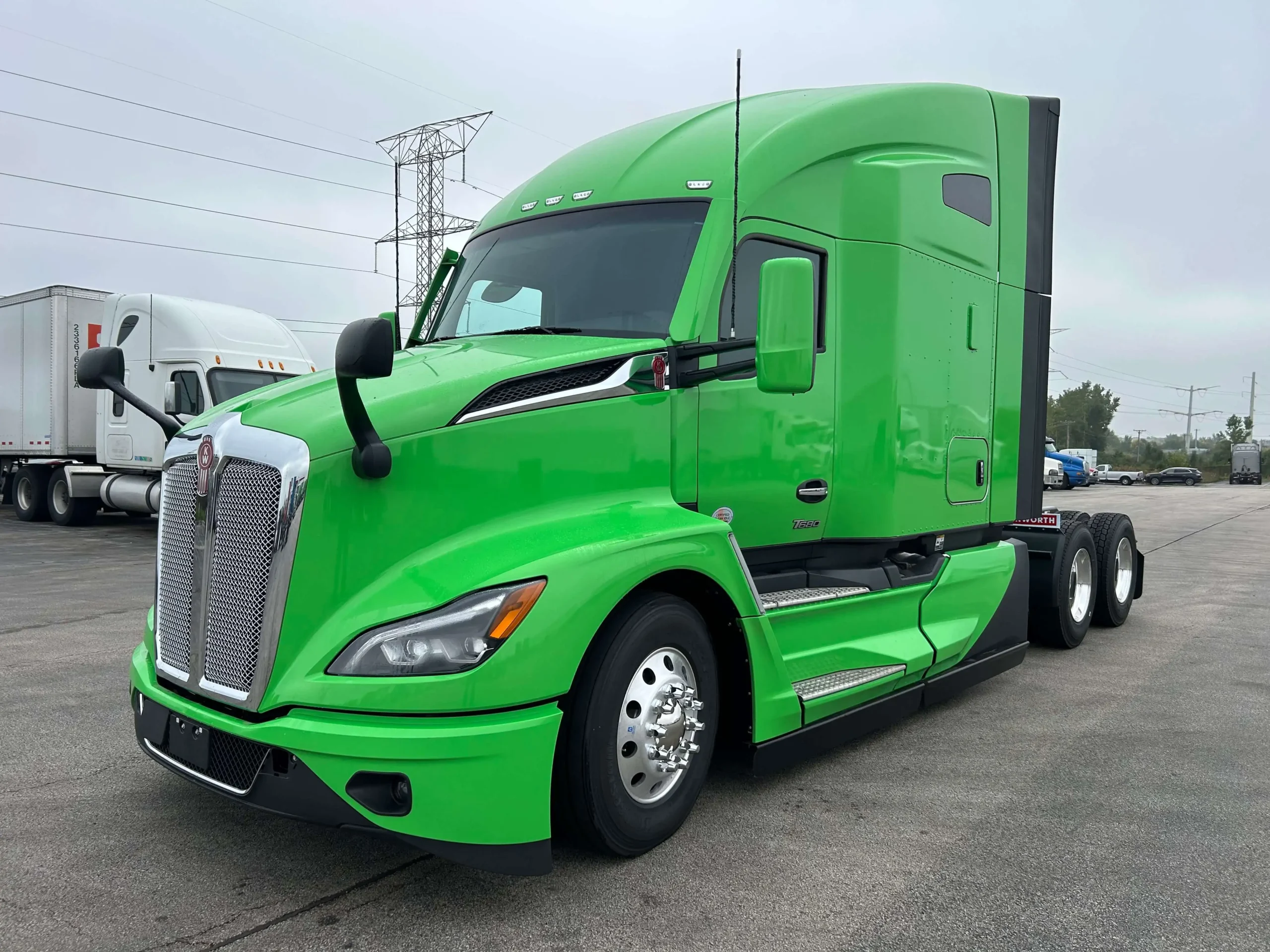 Semi truck open road bg